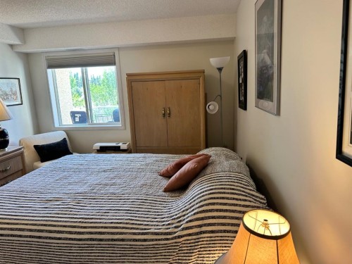 3338-1818 Simcoe Boulevard Sw, Calgary, AB - Indoor Photo Showing Bedroom