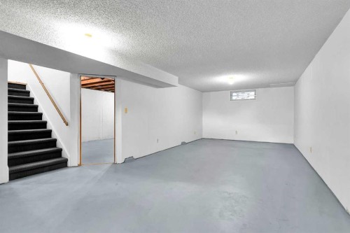 7819 7 Street Sw, Calgary, AB - Indoor