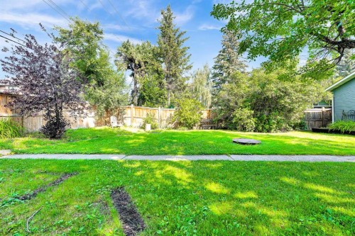 7819 7 Street Sw, Calgary, AB - Outdoor