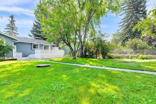 7819 7 Street Sw, Calgary, AB - Outdoor