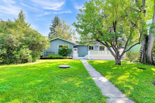 7819 7 Street Sw, Calgary, AB - Outdoor