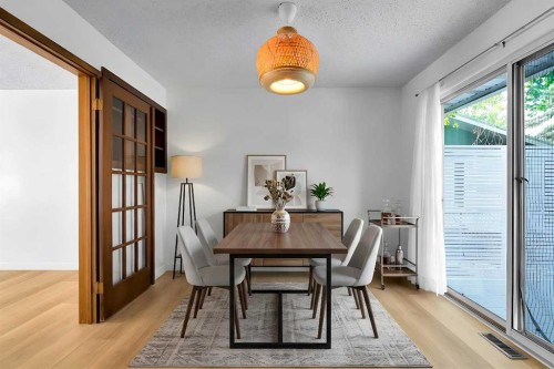 7819 7 Street Sw, Calgary, AB - Indoor Photo Showing Dining Room