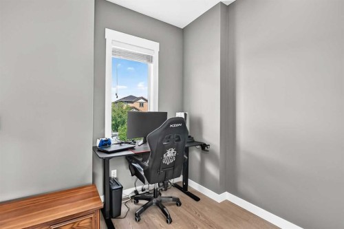 2-111 Rainbow Falls Gate, Chestermere, AB 