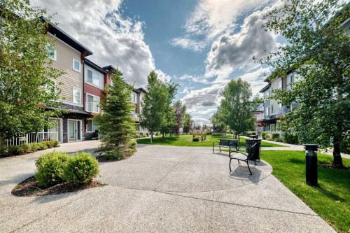2-111 Rainbow Falls Gate, Chestermere, AB 