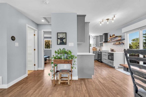 159 Bernard Way Nw, Calgary, AB 