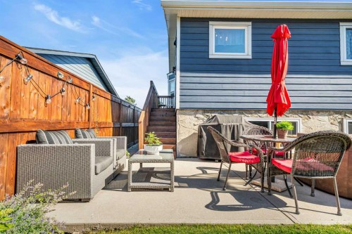 159 Bernard Way Nw, Calgary, AB 
