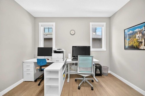 33 Aspen Summit Circle Sw, Calgary, AB - Indoor Photo Showing Office