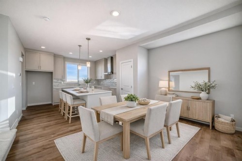 608 Sora Boulevard Se, Calgary, AB 