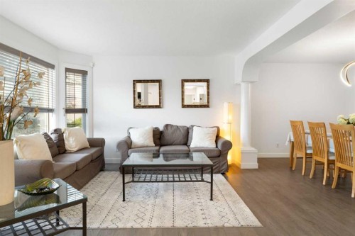 56 West Cedar Rise Sw, Calgary, AB - Indoor Photo Showing Living Room
