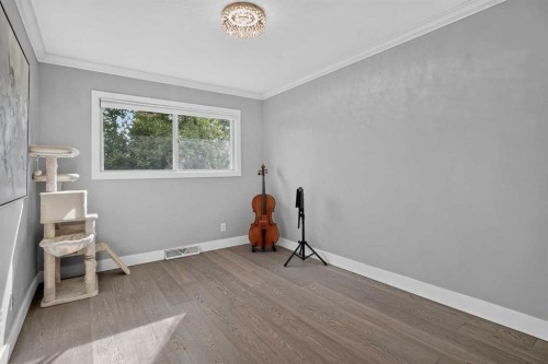 21 Rossmere Road Sw, Calgary, AB 
