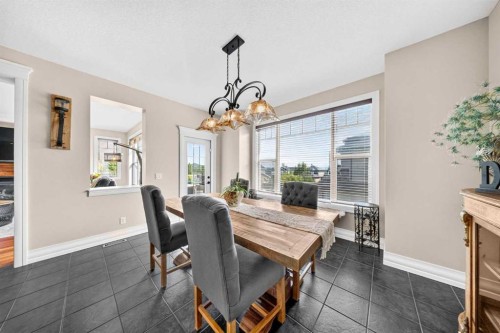 117 Evanspark Circle Nw, Calgary, AB - Indoor Photo Showing Dining Room
