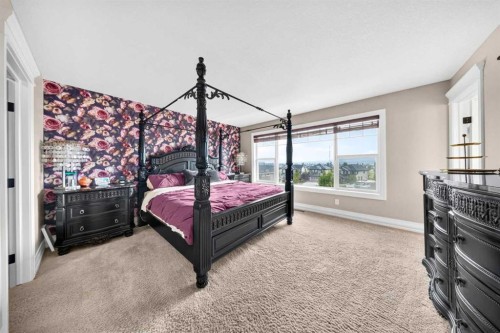117 Evanspark Circle Nw, Calgary, AB - Indoor Photo Showing Bedroom