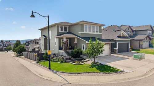 117 Evanspark Circle Nw, Calgary, AB - Outdoor With Facade