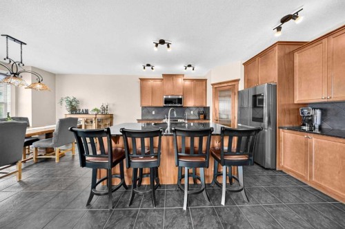 117 Evanspark Circle Nw, Calgary, AB - Indoor Photo Showing Kitchen