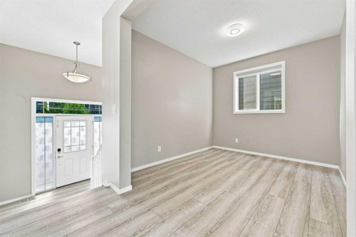 142 Yorkstone Way Sw, Calgary, AB - Indoor Photo Showing Other Room
