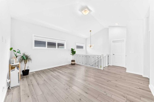 105 Magnolia Manor Se, Calgary, AB -  Photo Showing Other Room