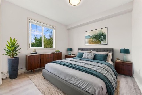 204-304 Cranberry Park Se, Calgary, AB - Indoor Photo Showing Bedroom