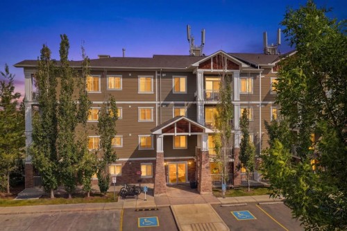 204-304 Cranberry Park Se, Calgary, AB - Outdoor With Facade