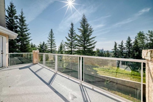 2917 Signal Hill Heights Sw, Calgary, AB - Outdoor