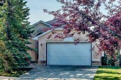 2917 Signal Hill Heights SW Calgary, AB T3H 2X4