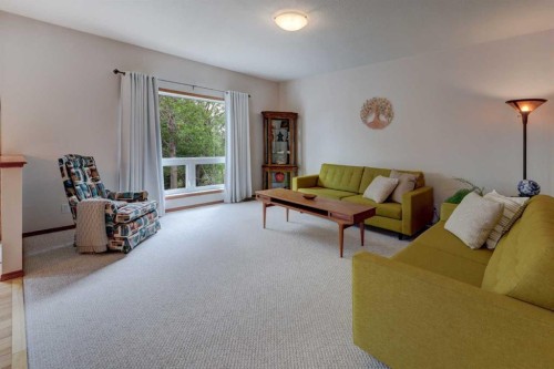123 Hillview Road, Strathmore, AB - Indoor Photo Showing Other Room