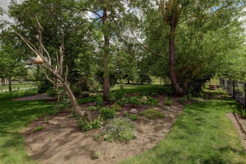 123 Hillview Road, Strathmore, AB - Outdoor