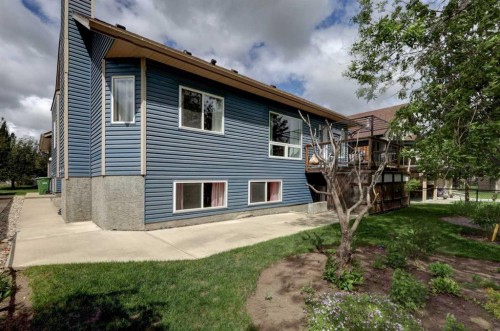 123 Hillview Road, Strathmore, AB - Outdoor
