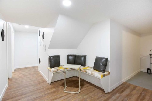 2 Kingston View Se, Airdrie, AB - Indoor Photo Showing Other Room