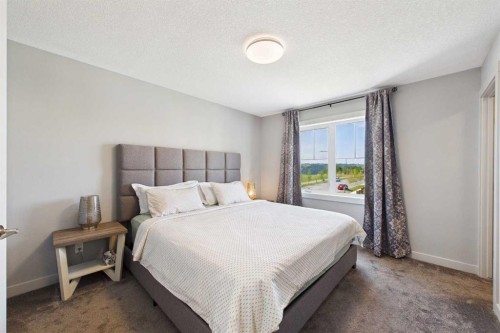182 Rowley Gate Nw, Calgary, AB - Indoor Photo Showing Bedroom