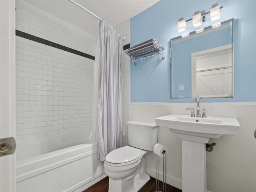 703-537 14 Avenue Sw, Calgary, AB - Indoor Photo Showing Bathroom