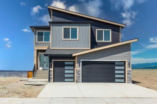41 Waterford Place  Chestermere, AB T1X 3B3