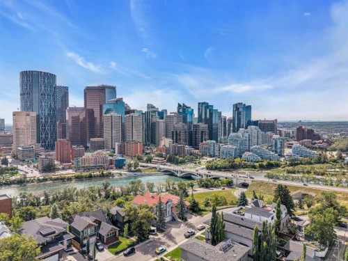 207 2 Avenue Ne, Calgary, AB 