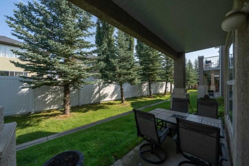 14 Evercreek Bluffs Place Sw, Calgary, AB - Outdoor