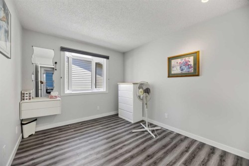 8035 Huntwick Crescent Ne, Calgary, AB - Indoor