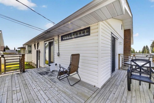 8035 Huntwick Crescent Ne, Calgary, AB - Outdoor With Deck Patio Veranda With Exterior