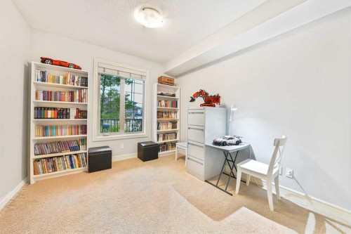 3104-15 Sunset Square, Cochrane, AB - Indoor Photo Showing Office