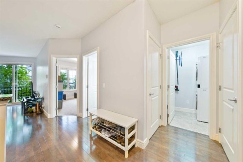3104-15 Sunset Square, Cochrane, AB - Indoor Photo Showing Other Room