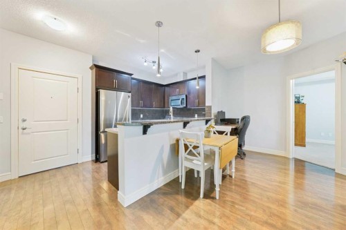 3104-15 Sunset Square, Cochrane, AB - Indoor