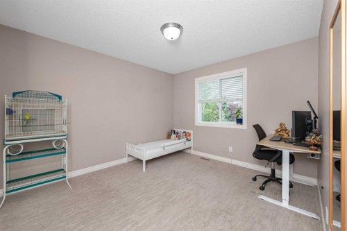 135 Kincora Drive Nw, Calgary, AB - Indoor Photo Showing Office