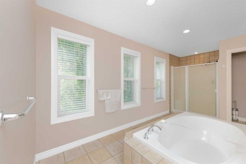 135 Kincora Drive Nw, Calgary, AB - Indoor Photo Showing Bathroom