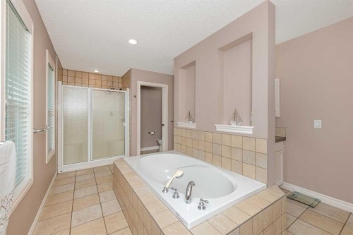 135 Kincora Drive Nw, Calgary, AB - Indoor Photo Showing Bathroom