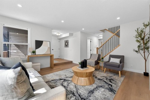40 Bernard Way Nw, Calgary, AB - Indoor Photo Showing Living Room