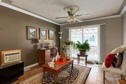 723 Trafford Drive Nw, Calgary, AB - Indoor