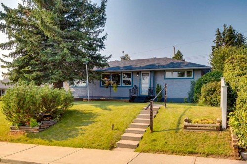 723 Trafford Drive Nw, Calgary, AB - Outdoor