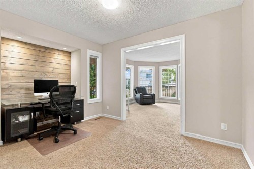 70 Sunset Way Se, Calgary, AB - Indoor Photo Showing Office