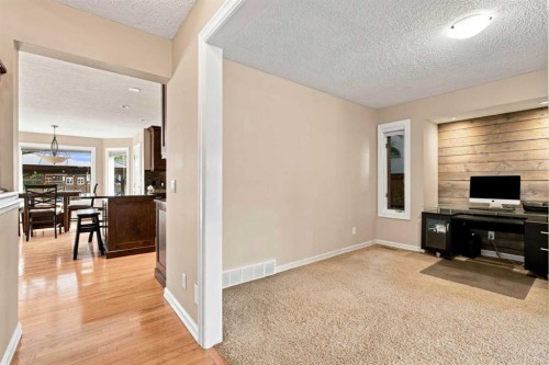 70 Sunset Way Se, Calgary, AB - Indoor