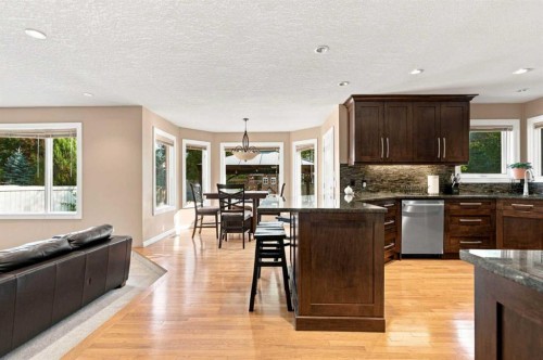 70 Sunset Way Se, Calgary, AB - Indoor Photo Showing Kitchen