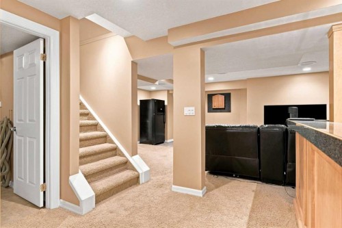 70 Sunset Way Se, Calgary, AB - Indoor