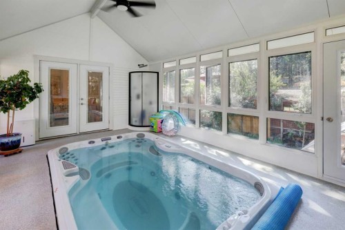 51 Echlin Drive, Bragg Creek, AB 