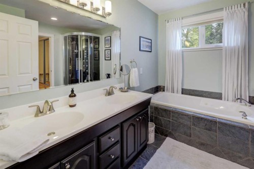 51 Echlin Drive, Bragg Creek, AB 